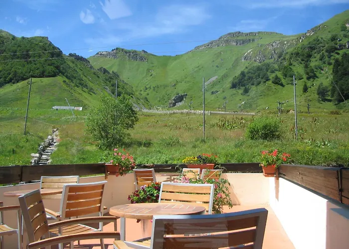 Auberge De Jeunesse Hi Le Mont-Dore